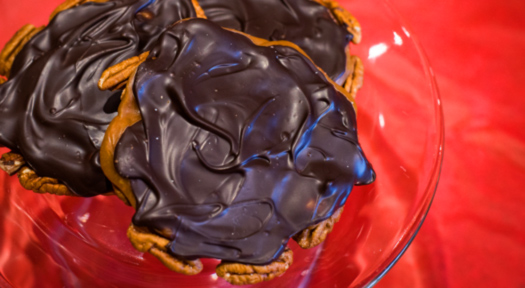 Pecan Turtles
